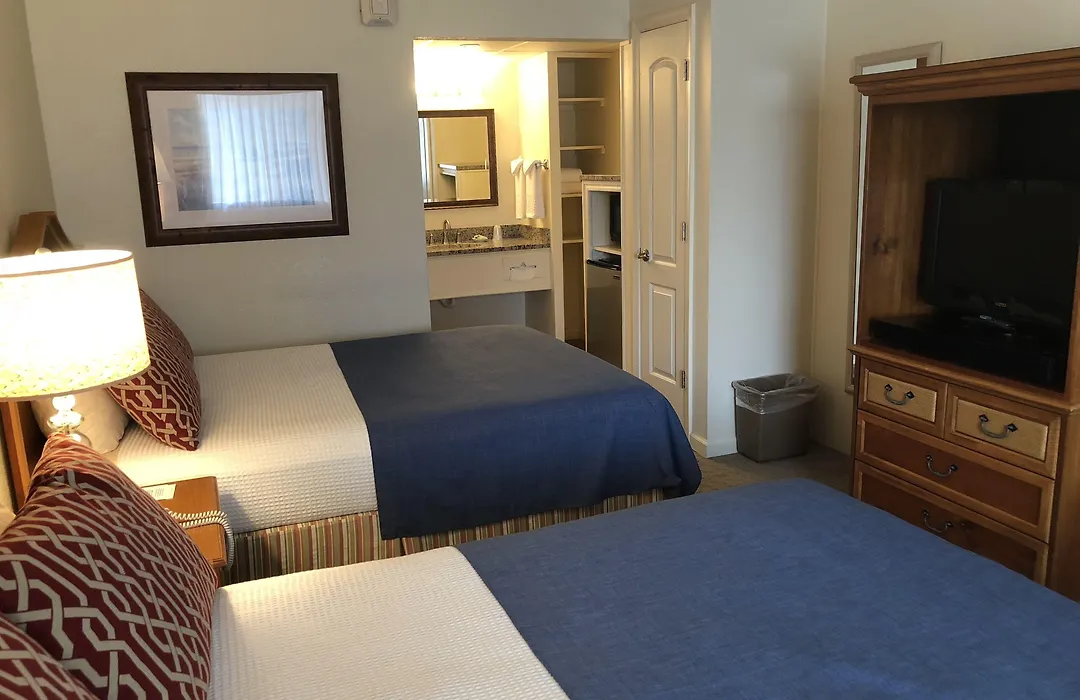 Beach View Hotel-1