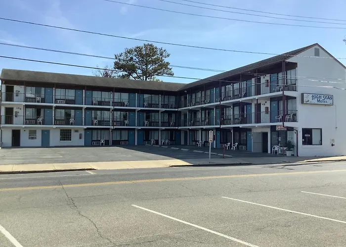 Motel: High Seas Motel